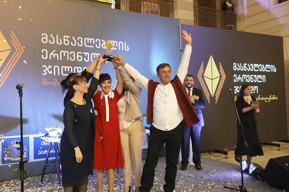 ლადო